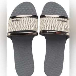 NWT Havaianas You Transcoco Premium Slides Sand/Grey 7/8